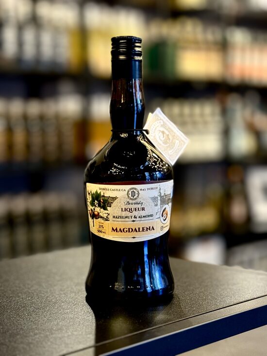 Hazelnut and honey liquor "Magdalena"