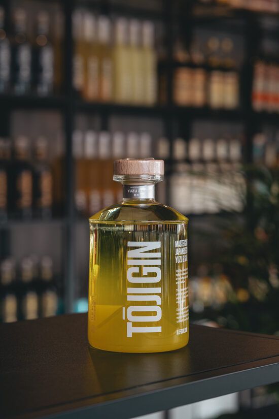 Toji Gin
