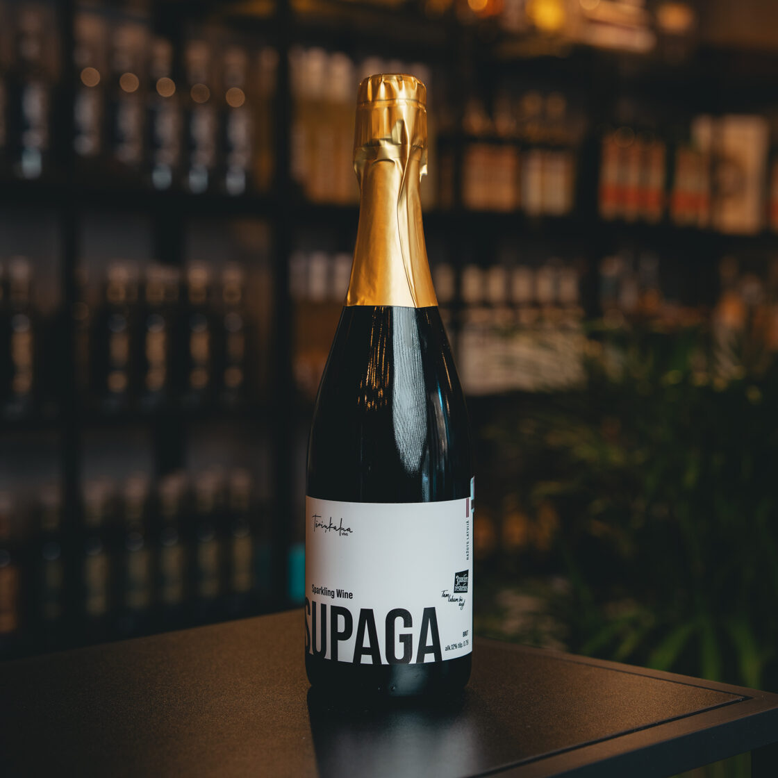 Latvian-Sparkling-Wine.jpg